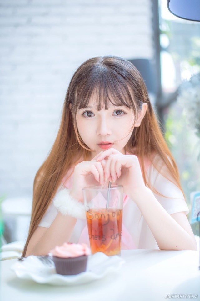 三个人的友情，必定有一个人受伤。